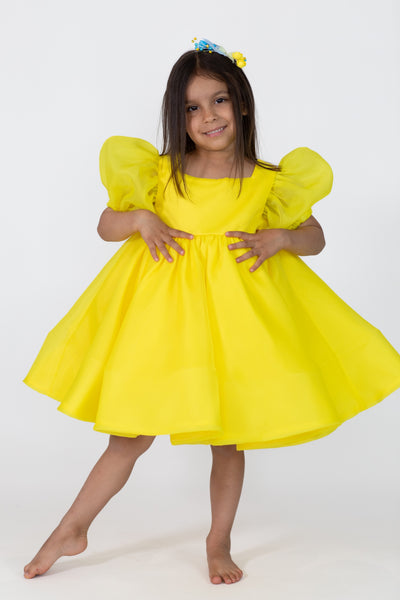 Yellow organza dress with puff sleeves
