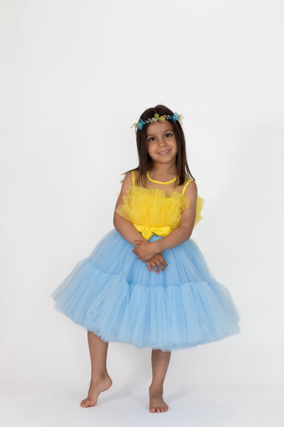 dress for kids with ukrainian colors